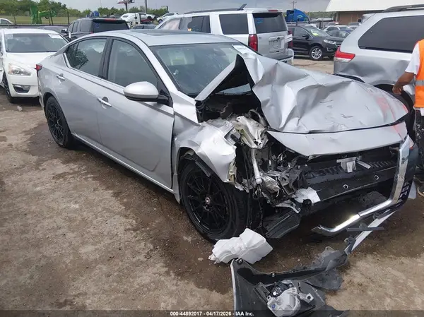 1N4BL4EV3NN303463 2022 NISSAN ALTIMA - Image 1