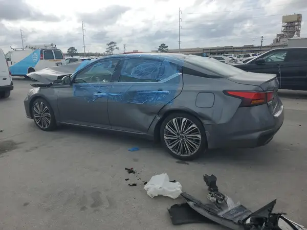 1N4BL4EV3PN404733 2023 NISSAN ALTIMA - Image 2