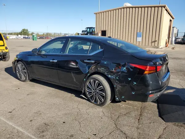 1N4BL4EV3PN409284 2023 NISSAN ALTIMA - Image 2