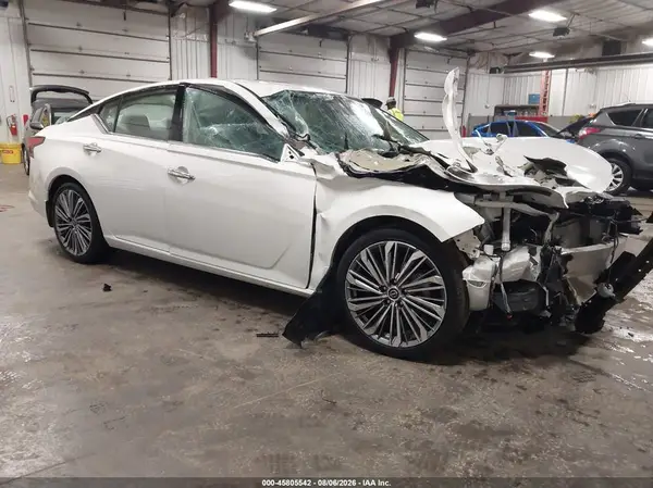 1N4BL4EV3PN420768 2023 NISSAN ALTIMA - Image 1