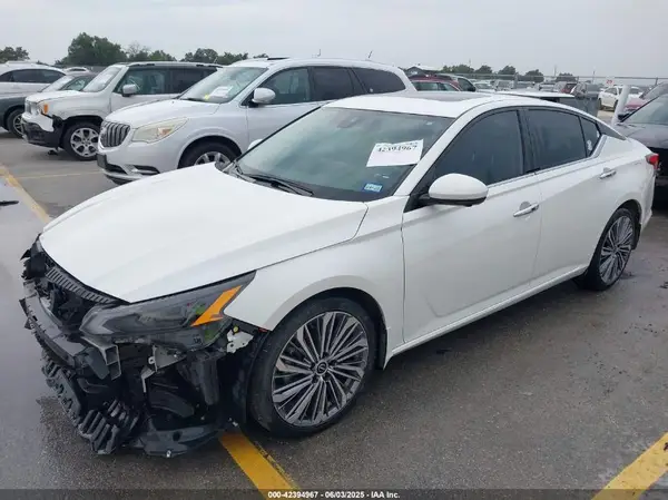 1N4BL4EV3RN315604 2024 NISSAN ALTIMA - Image 2