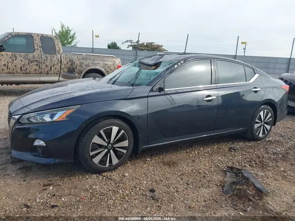 1N4BL4EV4KC110083 2019 NISSAN ALTIMA - Image 2