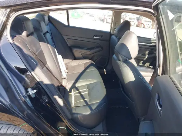 1N4BL4EV4KC113775 2019 NISSAN ALTIMA - Image 8