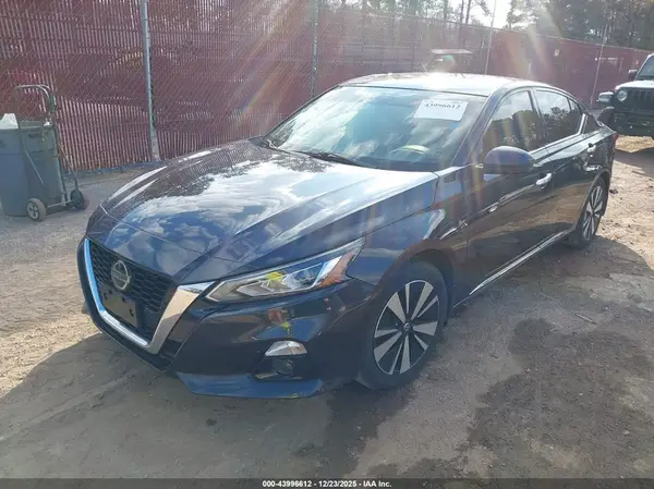 1N4BL4EV4KC170574 2019 NISSAN ALTIMA - Image 2