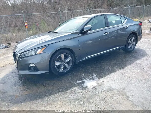 1N4BL4EV4KC177623 2019 NISSAN ALTIMA - Image 2