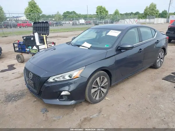 1N4BL4EV4KC193997 2019 NISSAN ALTIMA - Image 2