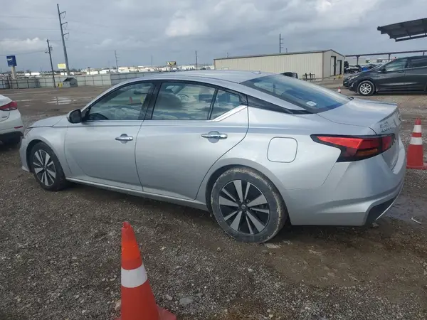 1N4BL4EV4KC194115 2019 NISSAN ALTIMA - Image 2