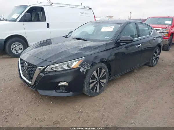 1N4BL4EV4KC204402 2019 NISSAN ALTIMA - Image 2