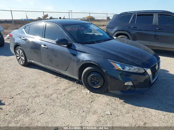 1N4BL4EV4KC211009 2019 NISSAN ALTIMA - Image 1