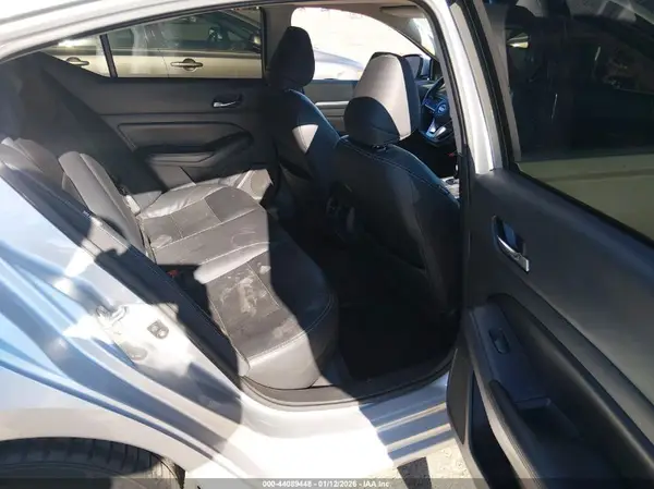 1N4BL4EV4KC241742 2019 NISSAN ALTIMA - Image 8