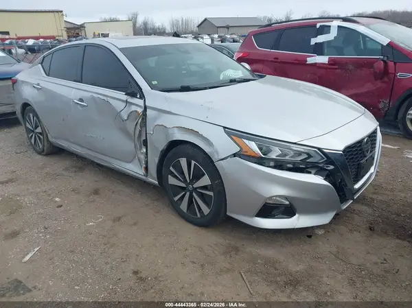 1N4BL4EV4KC246679 2019 NISSAN ALTIMA - Image 1