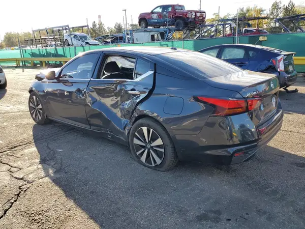 1N4BL4EV4KC249484 2019 NISSAN ALTIMA - Image 2