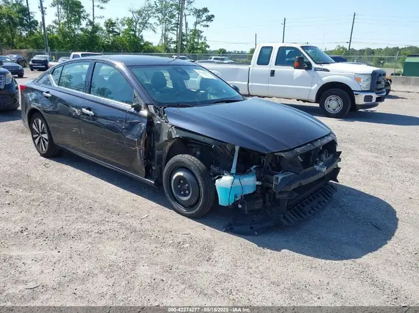 1N4BL4EV4KC250702 2019 NISSAN ALTIMA - Image 1