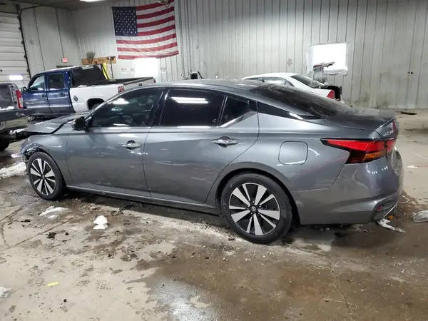 1N4BL4EV4KC253244 2019 NISSAN ALTIMA - Image 2