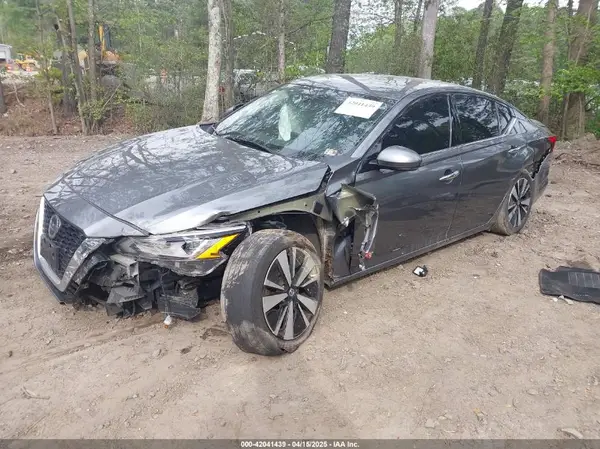 1N4BL4EV4KC256015 2019 NISSAN ALTIMA - Image 2