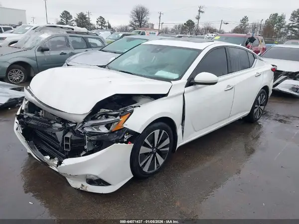 1N4BL4EV4KN306223 2019 NISSAN ALTIMA - Image 2