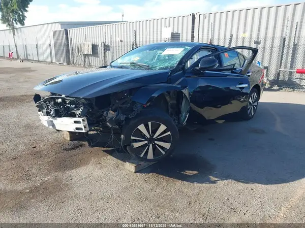 1N4BL4EV4LC129363 2020 NISSAN ALTIMA - Image 2