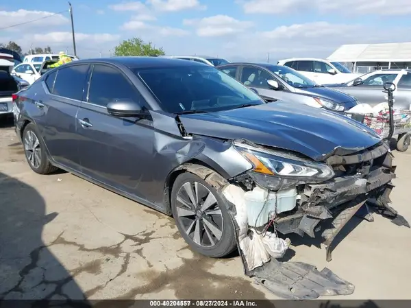 1N4BL4EV4LC143506 2020 NISSAN ALTIMA - Image 1