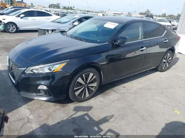 1N4BL4EV4LC148978 2020 NISSAN ALTIMA - Image 2