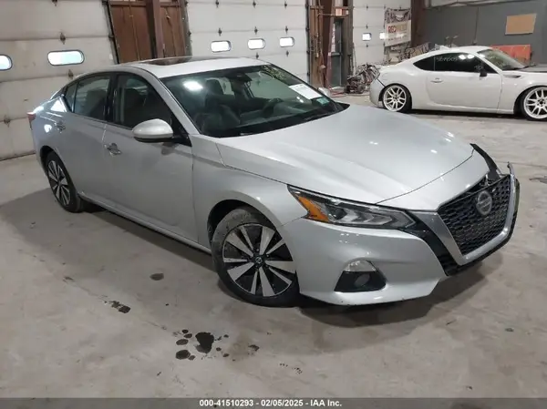 1N4BL4EV4LC161715 2020 NISSAN ALTIMA - Image 1