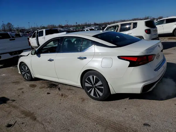 1N4BL4EV4MN301574 2021 NISSAN ALTIMA - Image 2