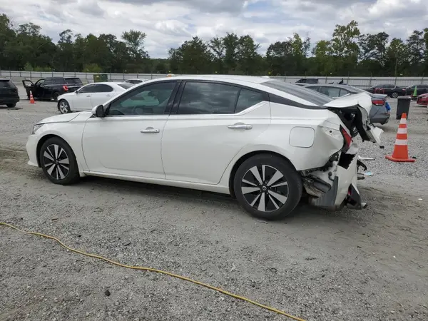 1N4BL4EV4MN314891 2021 NISSAN ALTIMA - Image 2