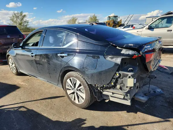 1N4BL4EV4MN332937 2021 NISSAN ALTIMA - Image 2