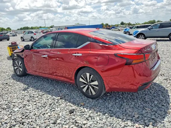 1N4BL4EV4MN379983 2021 NISSAN ALTIMA - Image 2