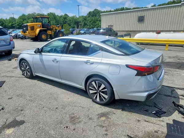 1N4BL4EV4MN386271 2021 NISSAN ALTIMA - Image 2