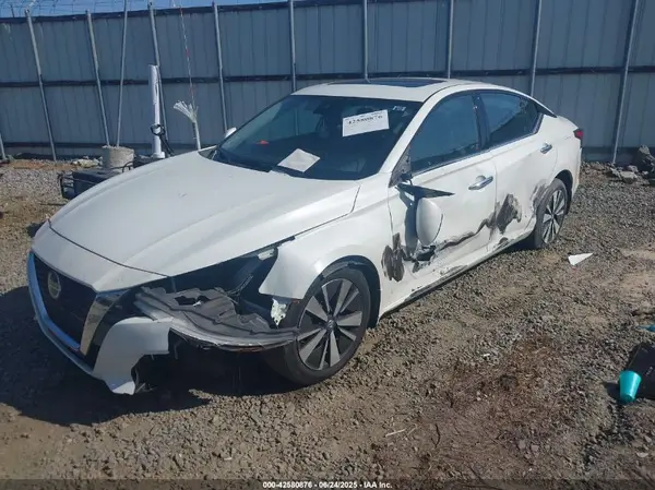 1N4BL4EV4NN400526 2022 NISSAN ALTIMA - Image 2