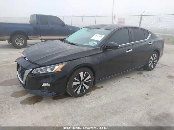 1N4BL4EV4NN421800 2022 NISSAN ALTIMA - Image 2