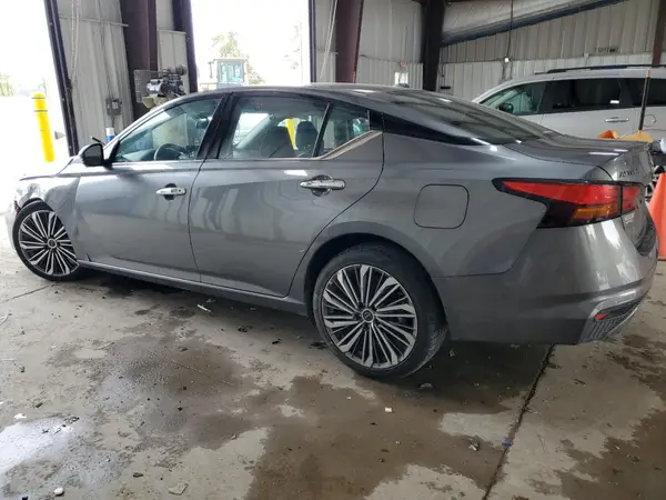 1N4BL4EV4PN344915 2023 NISSAN ALTIMA - Image 2