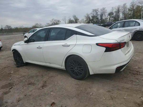 1N4BL4EV5KC108004 2019 NISSAN ALTIMA - Image 2