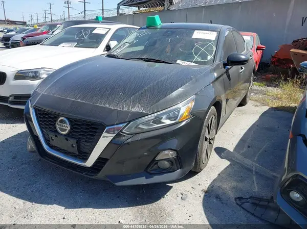 1N4BL4EV5KC174861 2019 NISSAN ALTIMA - Image 2