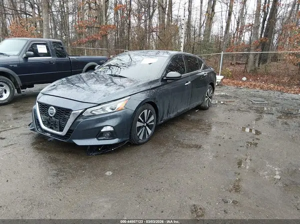 1N4BL4EV5KC226599 2019 NISSAN ALTIMA - Image 2