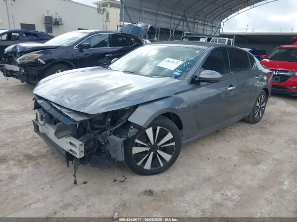 1N4BL4EV5KC229776 2019 NISSAN ALTIMA - Image 2