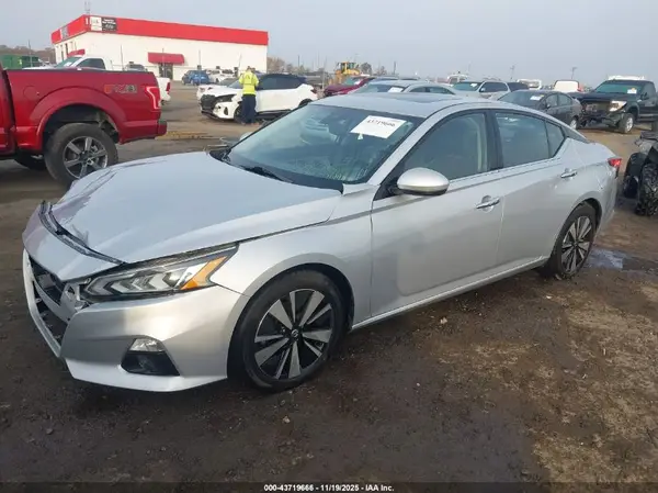 1N4BL4EV5LC146429 2020 NISSAN ALTIMA - Image 2