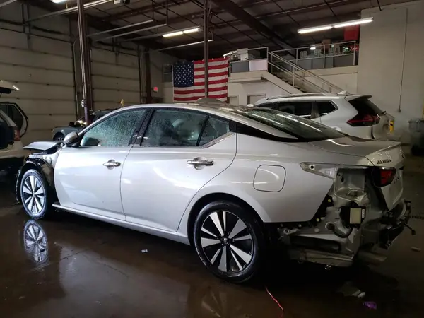 1N4BL4EV5LC163893 2020 NISSAN ALTIMA - Image 2