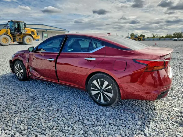 1N4BL4EV5MN377370 2021 NISSAN ALTIMA - Image 2