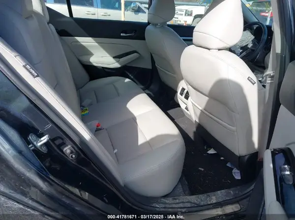 1N4BL4EV5MN417303 2021 NISSAN ALTIMA - Image 8