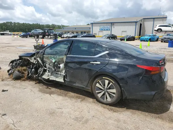 1N4BL4EV5NN310852 2022 NISSAN ALTIMA - Image 2