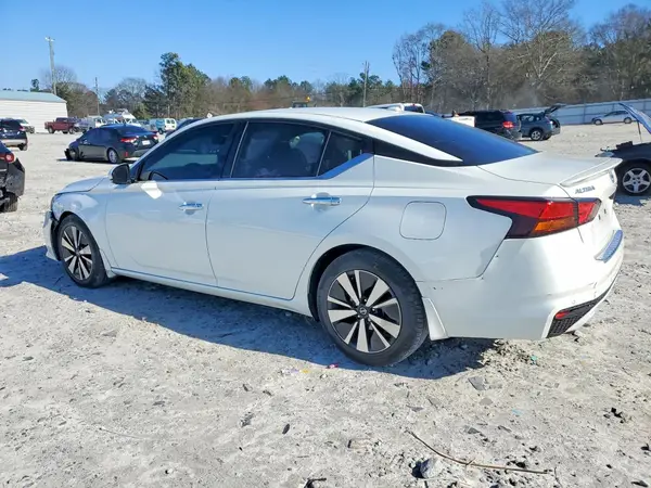 1N4BL4EV5NN414922 2022 NISSAN ALTIMA - Image 2
