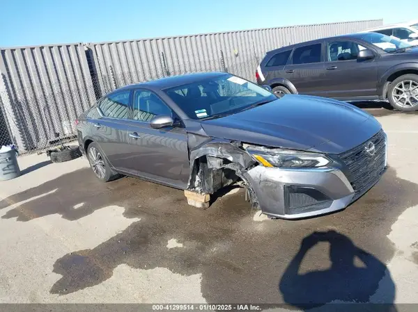 1N4BL4EV5PN344213 2023 NISSAN ALTIMA - Image 1