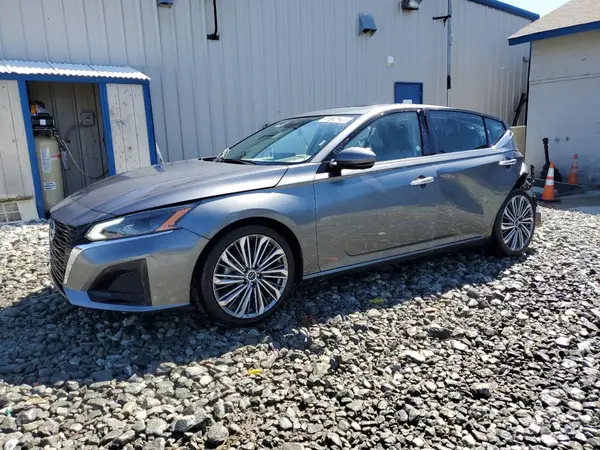 1N4BL4EV5PN363165 2023 NISSAN ALTIMA - Image 1