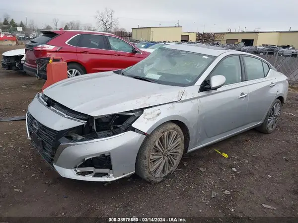 1N4BL4EV5PN412588 2023 NISSAN ALTIMA - Image 2