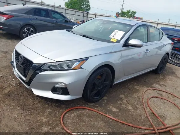 1N4BL4EV6KC102020 2019 NISSAN ALTIMA - Image 2