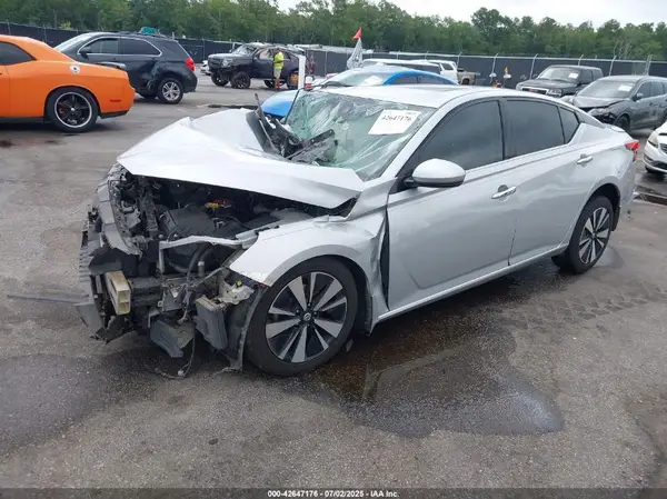 1N4BL4EV6KC105547 2019 NISSAN ALTIMA - Image 2