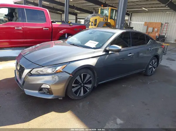 1N4BL4EV6KC122946 2019 NISSAN ALTIMA - Image 2