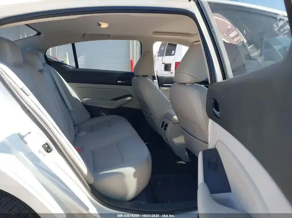 1N4BL4EV6KC138970 2019 NISSAN ALTIMA - Image 8