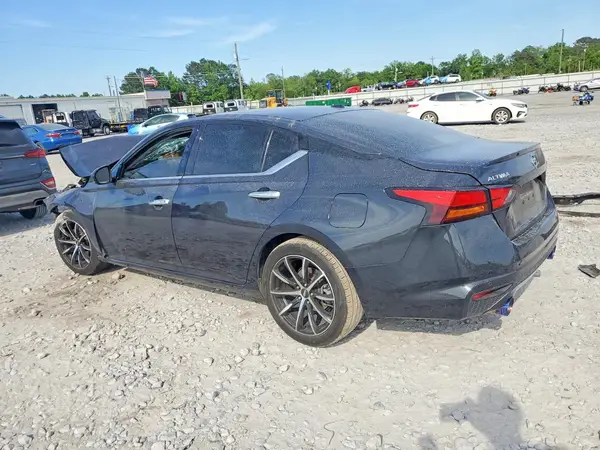 1N4BL4EV6KC160774 2019 NISSAN ALTIMA - Image 2